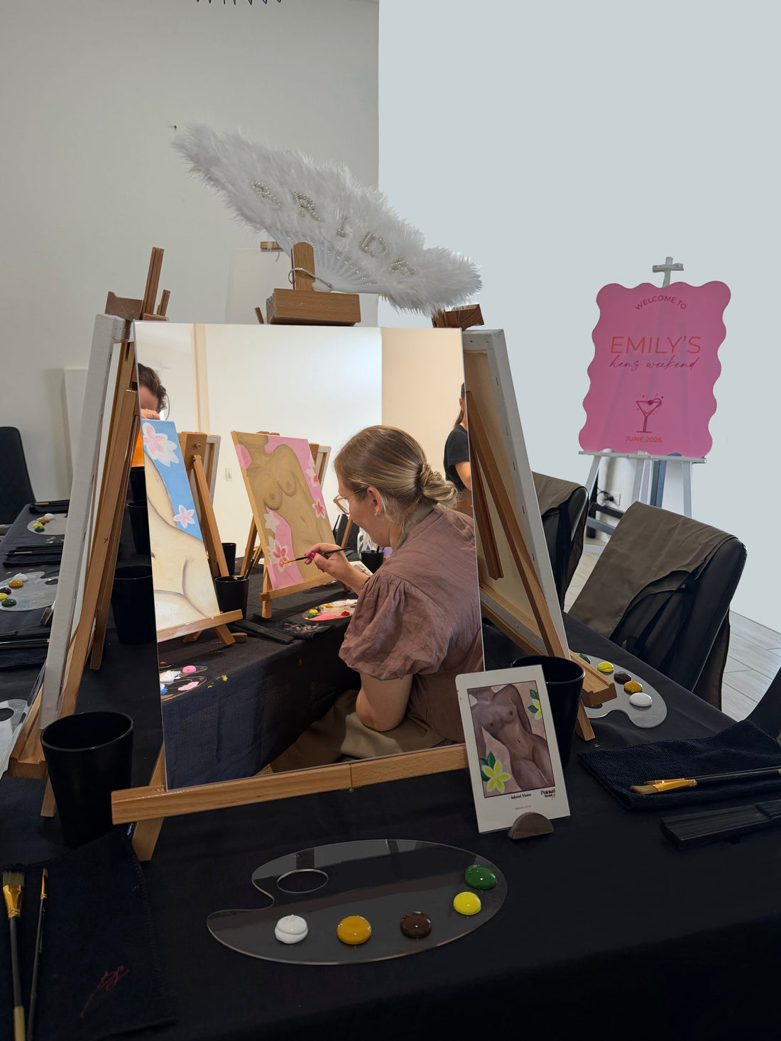 Kingscliff Hens Party Paint & Sip | Island Muse Paint and Sip